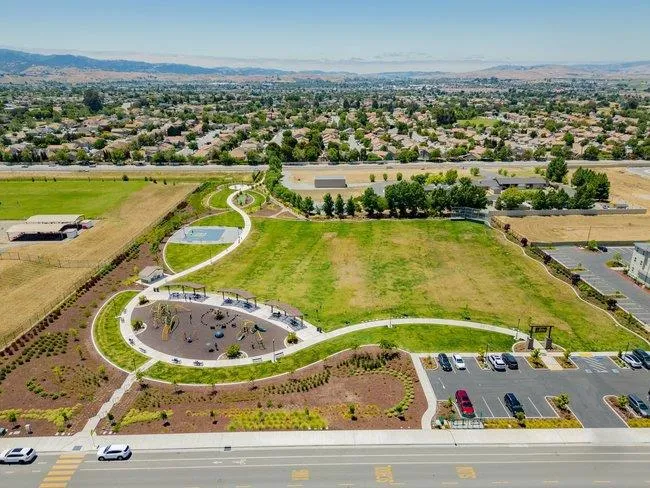 1307 Sunridge Drive Hollister, CA 95023