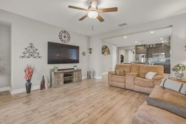 1307 Sunridge Drive Hollister, CA 95023