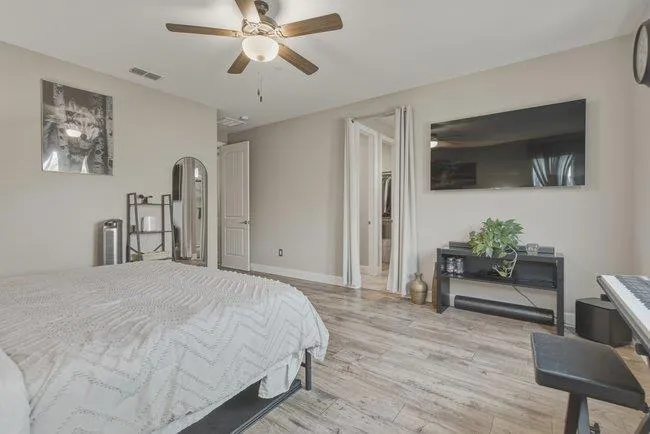 1307 Sunridge Drive Hollister, CA 95023