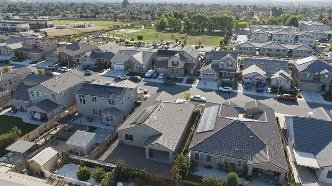 1307 Sunridge Drive Hollister, CA 95023