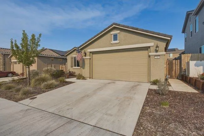 1307 Sunridge Drive Hollister, CA 95023