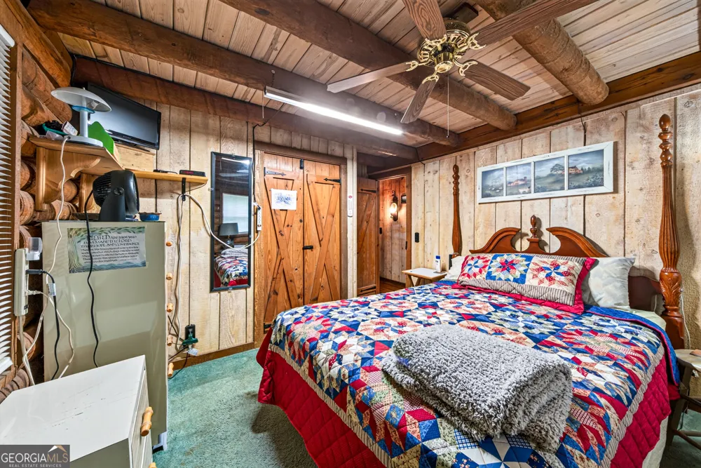 251 Deer Valley ESTS Sautee Nacoochee, GA 30571
