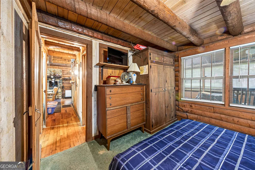 251 Deer Valley ESTS Sautee Nacoochee, GA 30571