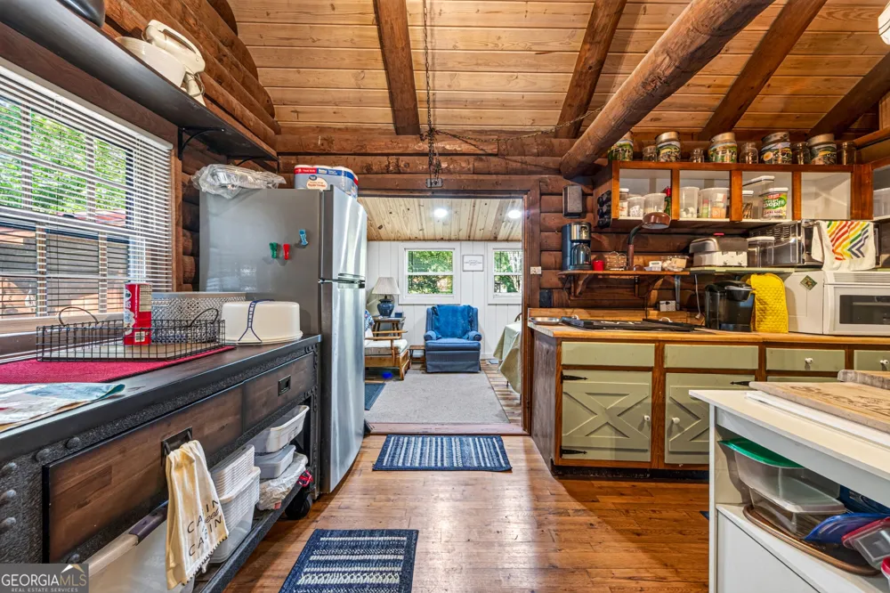 251 Deer Valley ESTS Sautee Nacoochee, GA 30571