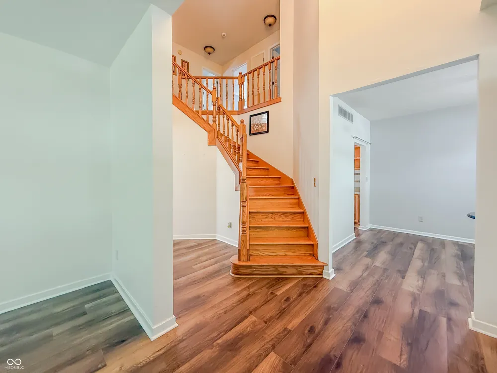 7059 Bretton Wood Drive Indianapolis, IN 46268