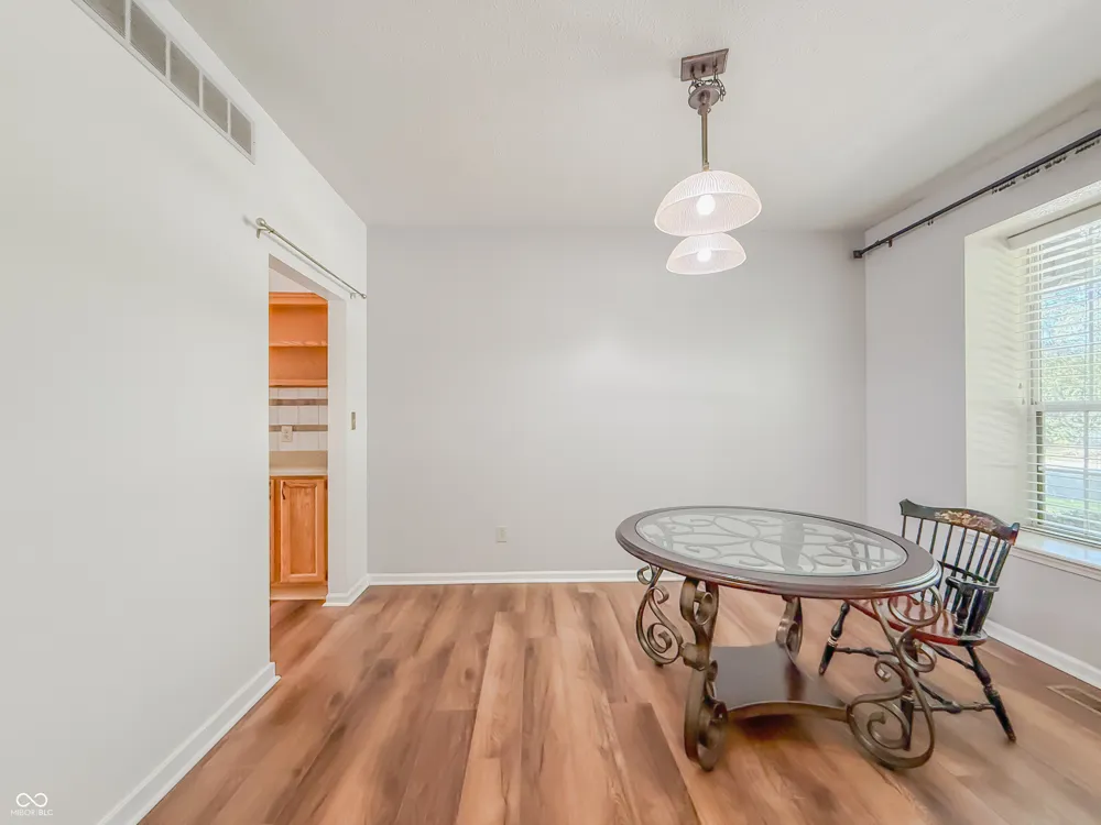 7059 Bretton Wood Drive Indianapolis, IN 46268