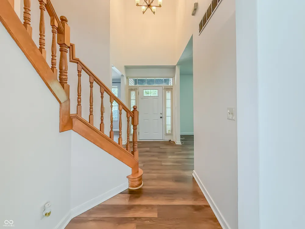 7059 Bretton Wood Drive Indianapolis, IN 46268
