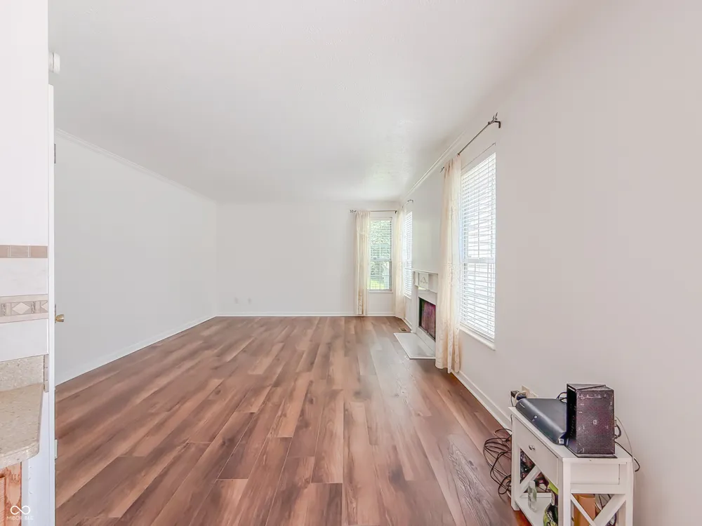 7059 Bretton Wood Drive Indianapolis, IN 46268