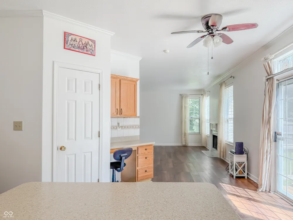 7059 Bretton Wood Drive Indianapolis, IN 46268