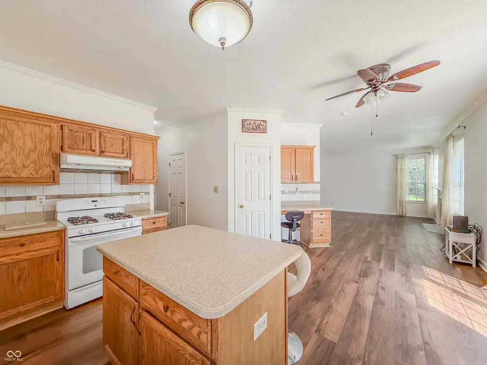 7059 Bretton Wood Drive Indianapolis, IN 46268