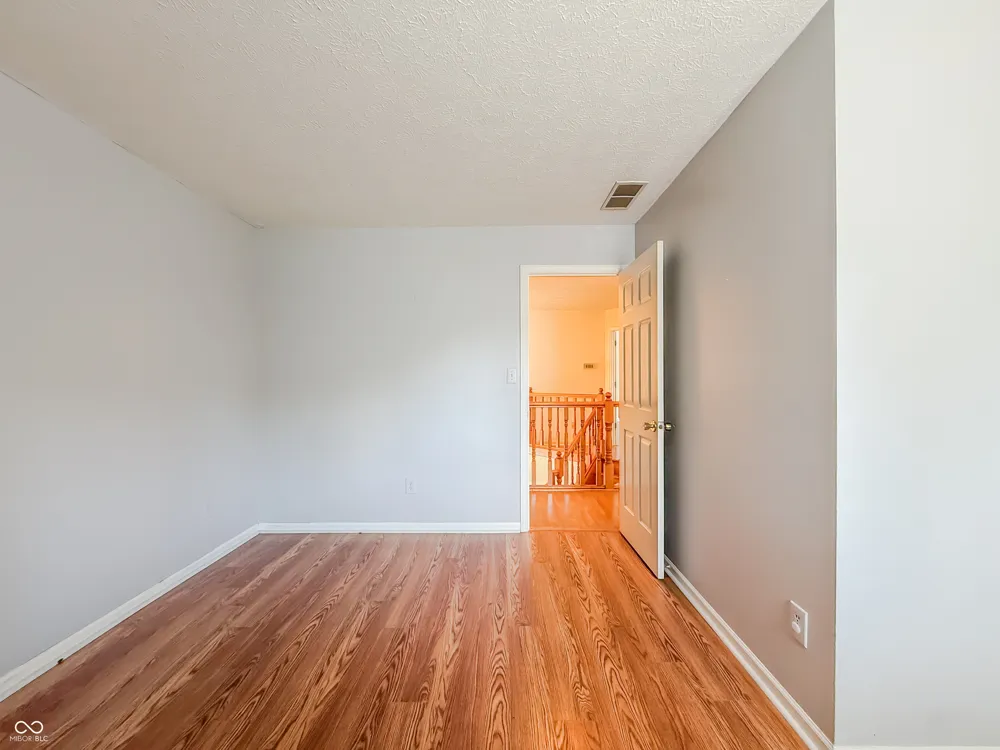 7059 Bretton Wood Drive Indianapolis, IN 46268
