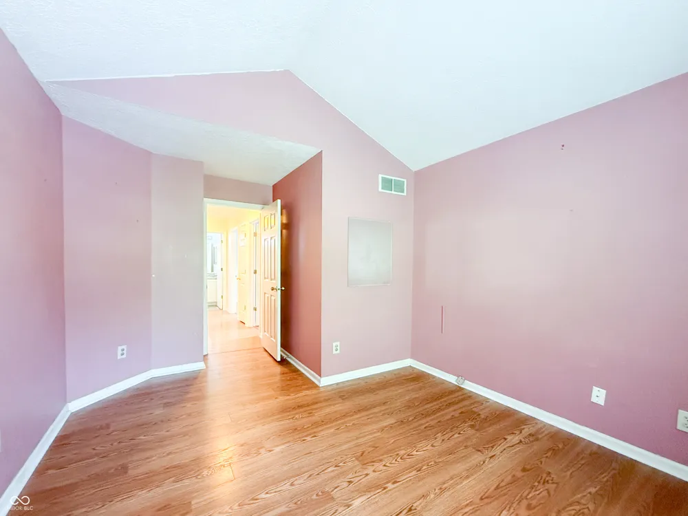 7059 Bretton Wood Drive Indianapolis, IN 46268