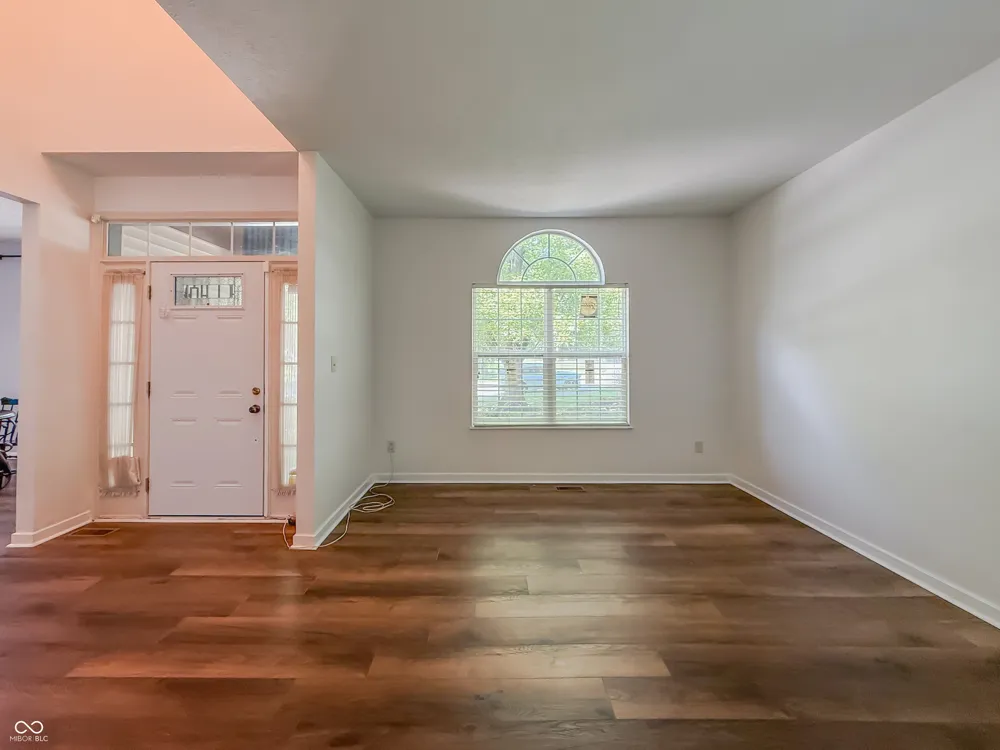 7059 Bretton Wood Drive Indianapolis, IN 46268