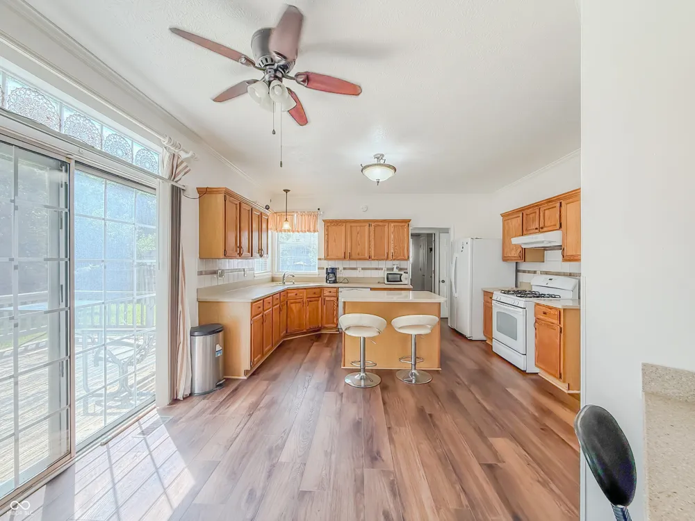 7059 Bretton Wood Drive Indianapolis, IN 46268