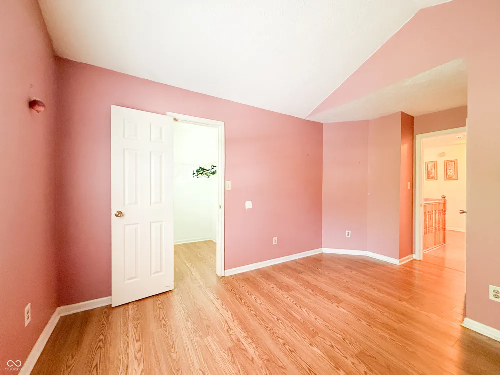 7059 Bretton Wood Drive Indianapolis, IN 46268