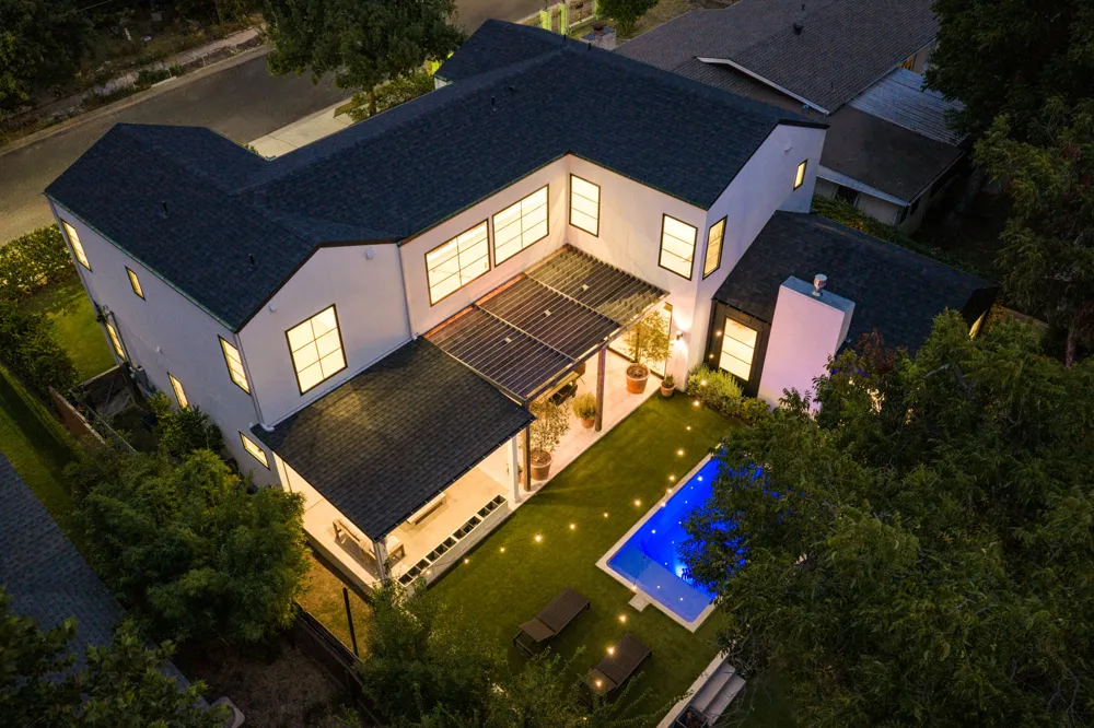 907 Karen Austin, TX 78757
