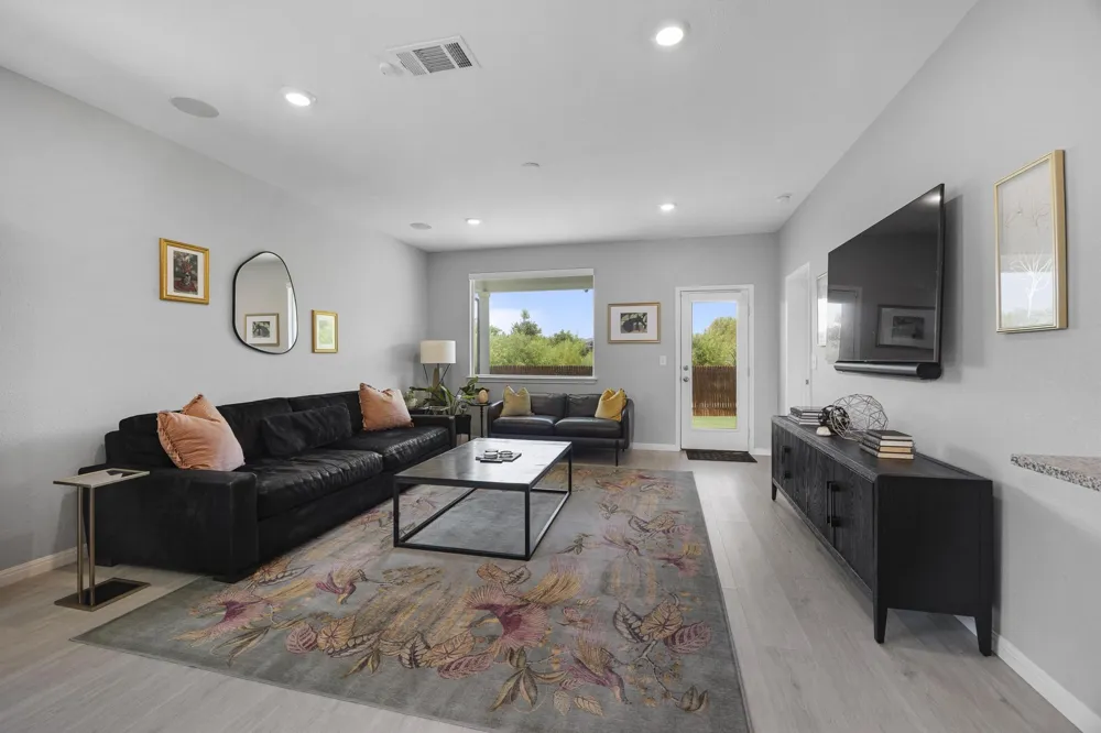 301 Brody Lane Georgetown, TX 78626