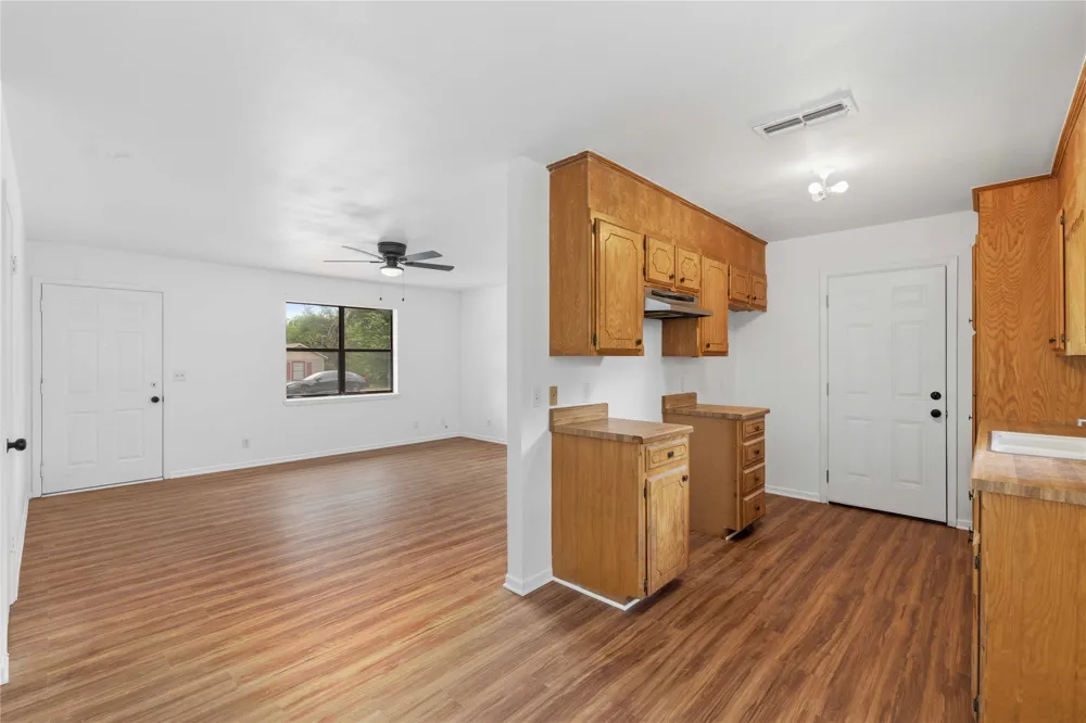 112 Orchard Drive Early, TX 76802