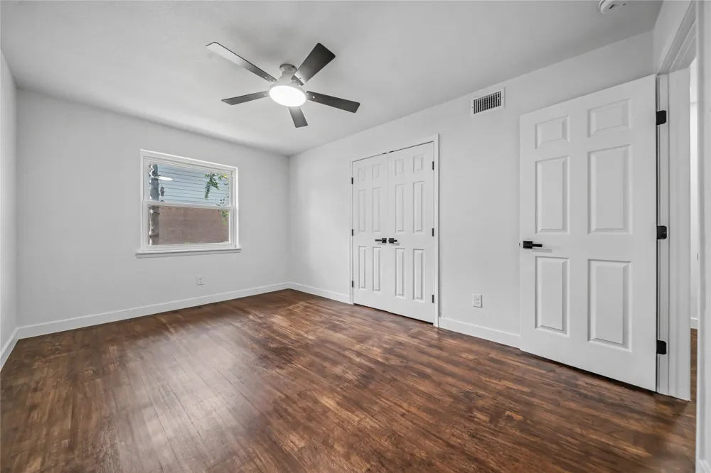 2517 Livenshire Drive Garland, TX 75041