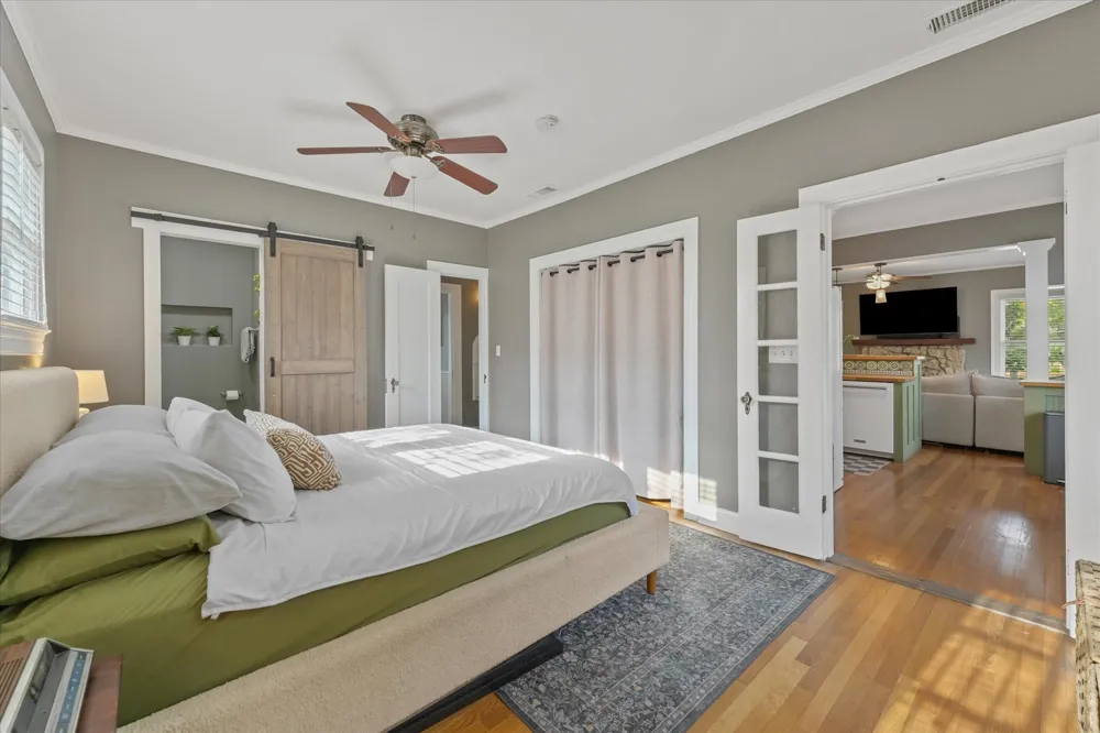 708 Blaylock Drive Dallas, TX 75203