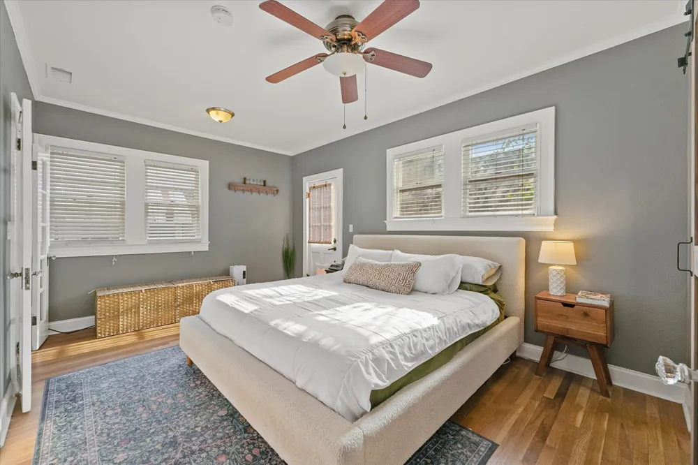 708 Blaylock Drive Dallas, TX 75203
