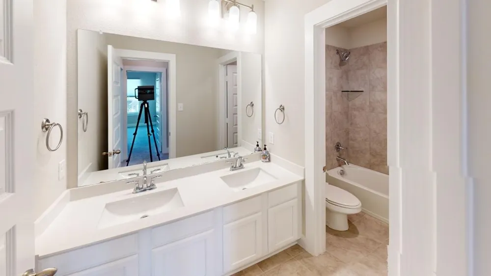 2600 Briarhurst Court Denton, TX 76207