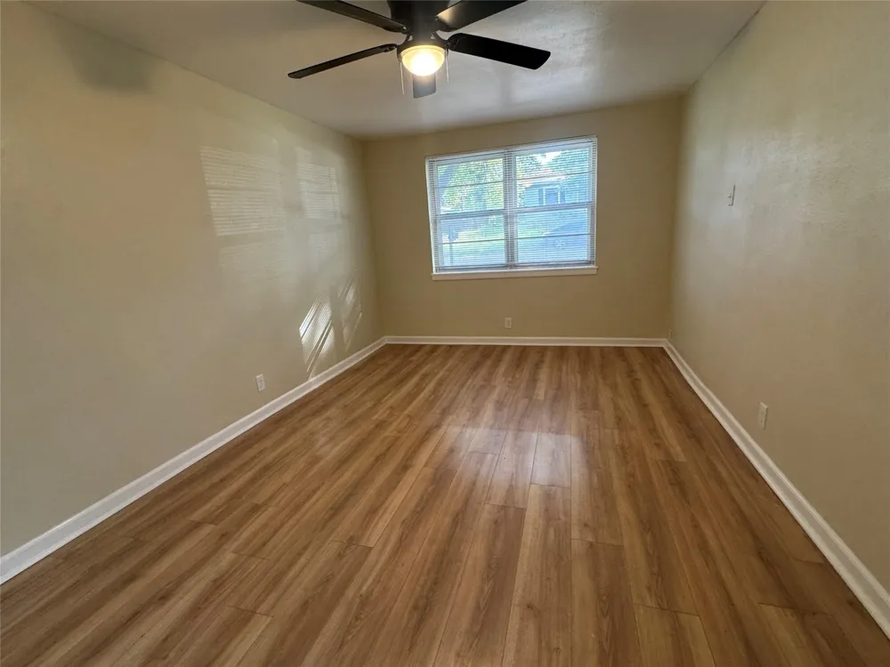 204 Live Oak Lane Weatherford, TX 76086