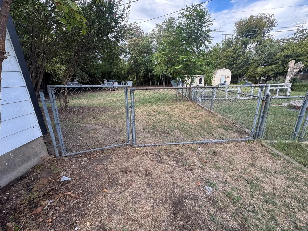204 Live Oak Lane Weatherford, TX 76086