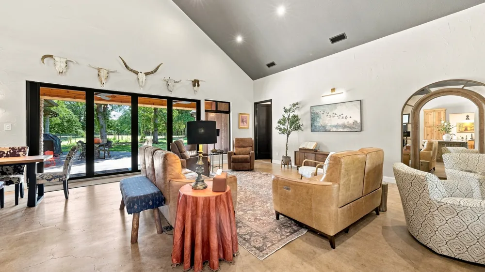 3424 Calico Court Granbury, TX 76048