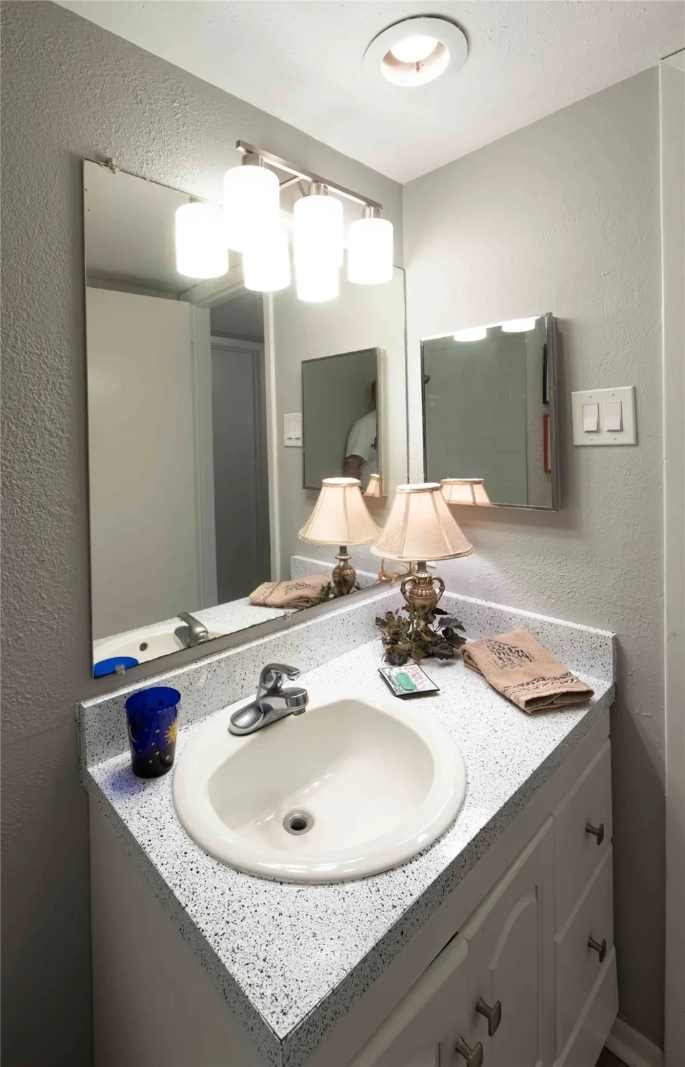 13769 Brookgreen Circle Dallas, TX 75240