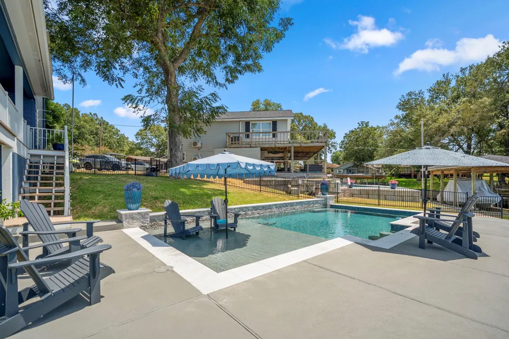 415 Pine Brook Drive Livingston, TX 77351