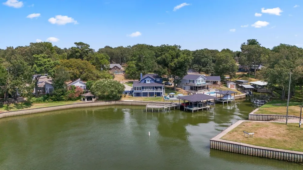 415 Pine Brook Drive Livingston, TX 77351