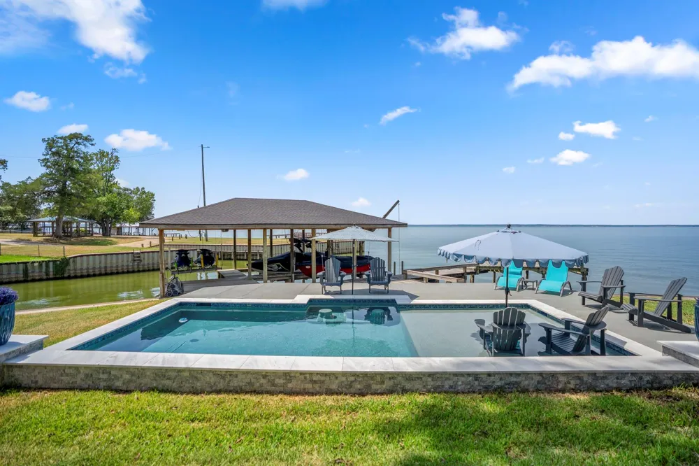 415 Pine Brook Drive Livingston, TX 77351