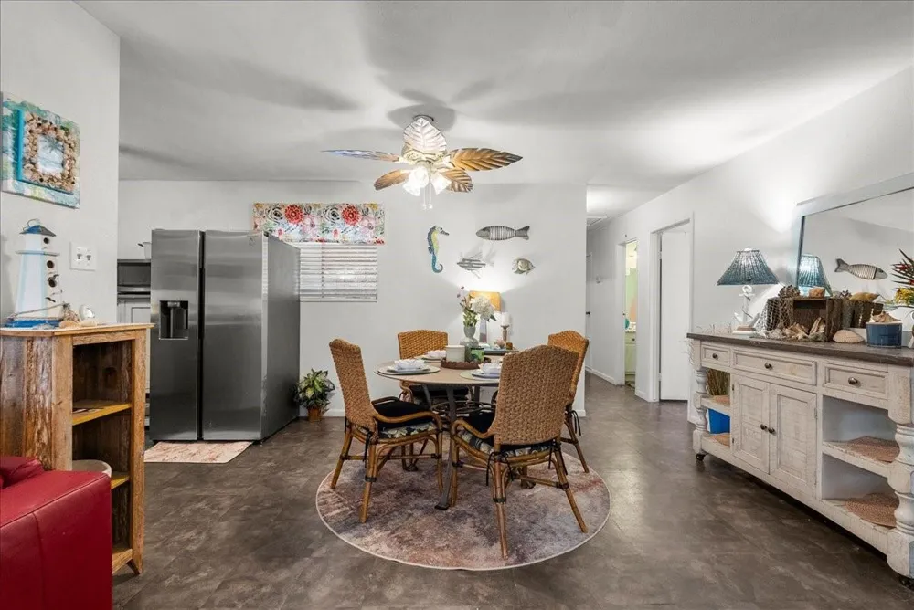 4722 Caroline Street Seabrook, TX 77586