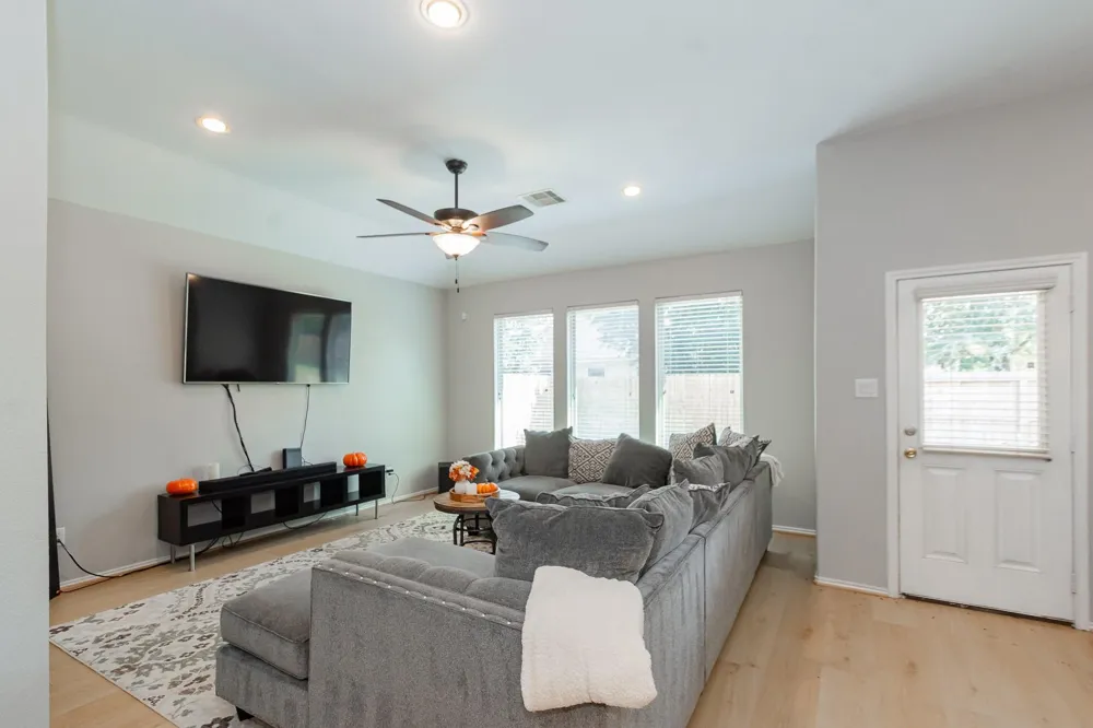 11431 Vassal Crossing Conroe, TX 77304