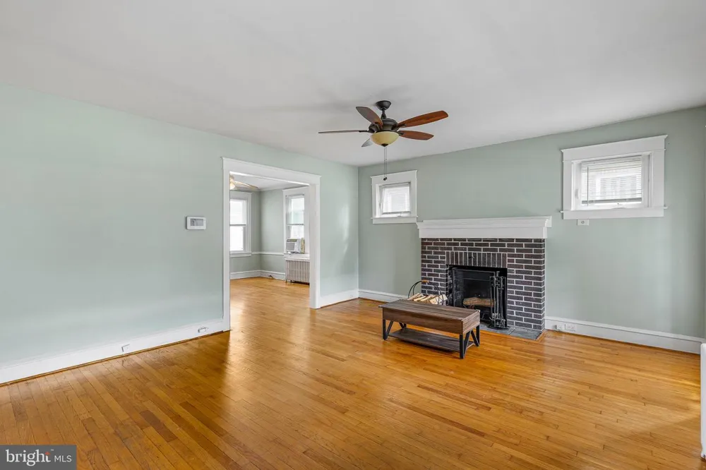 2807 MONROE STREET Wilmington, DE 19802