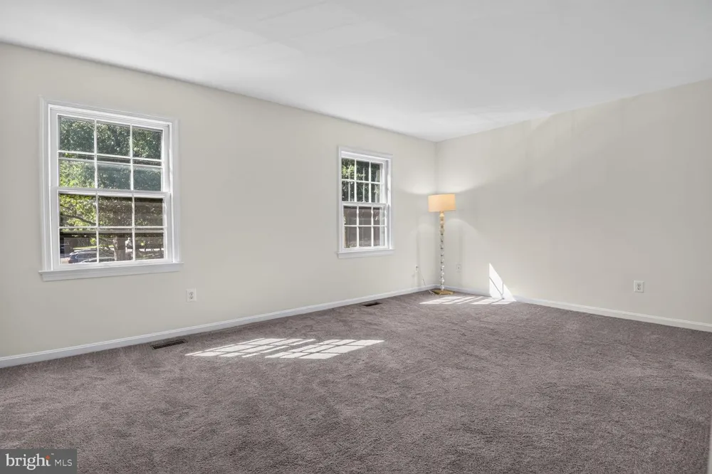 2155 POND VIEW COURT Reston, VA 20191