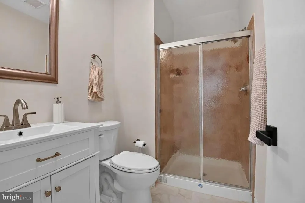 2155 POND VIEW COURT Reston, VA 20191