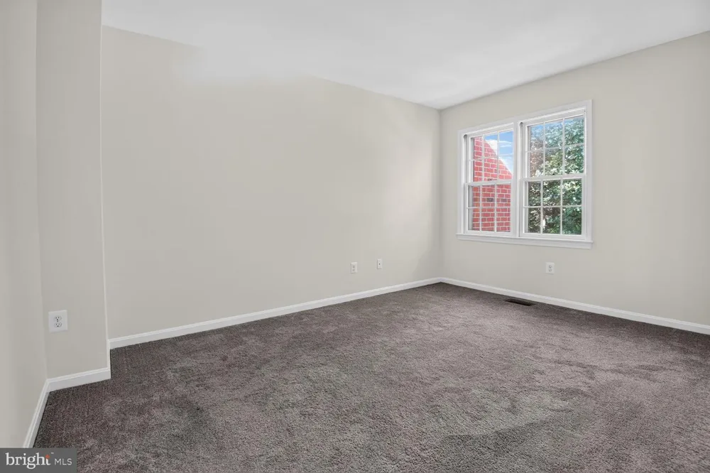 2155 POND VIEW COURT Reston, VA 20191