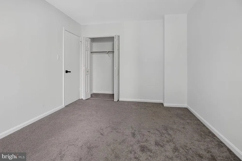 2155 POND VIEW COURT Reston, VA 20191