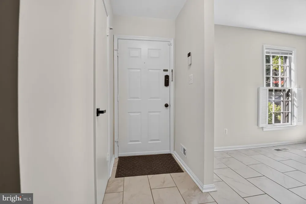 2155 POND VIEW COURT Reston, VA 20191