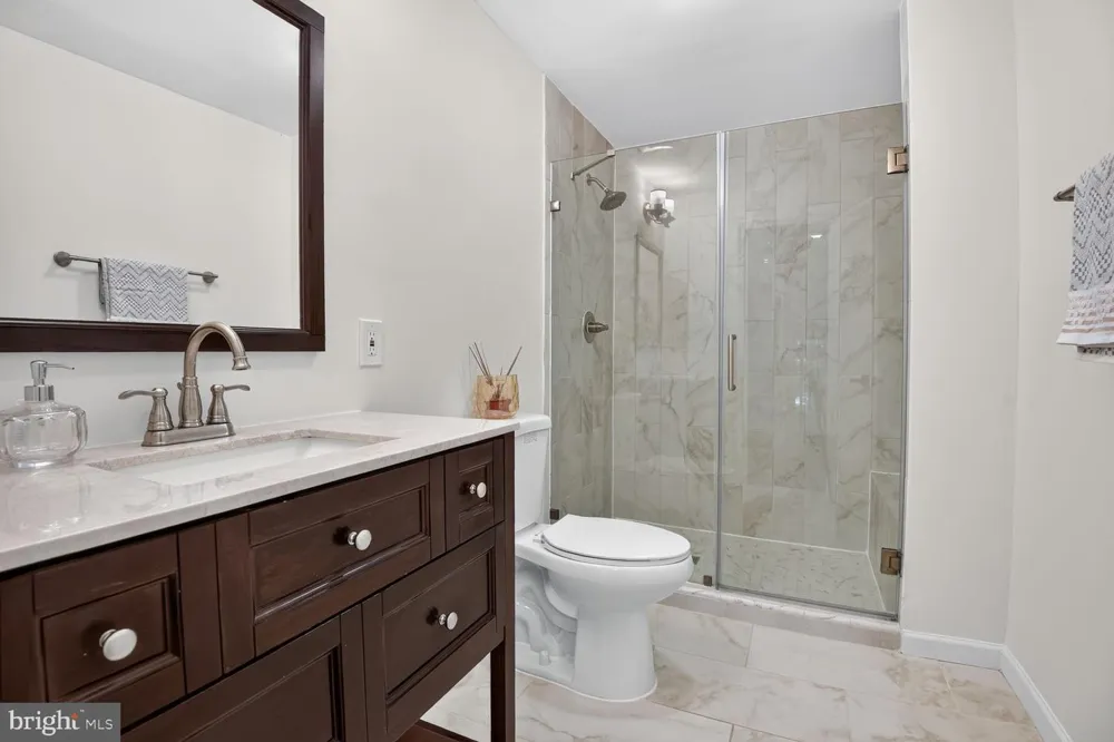 2155 POND VIEW COURT Reston, VA 20191