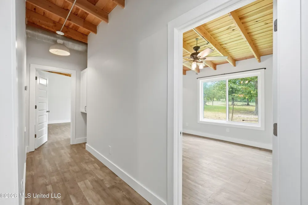 199 Easy Street Braxton, MS 39044