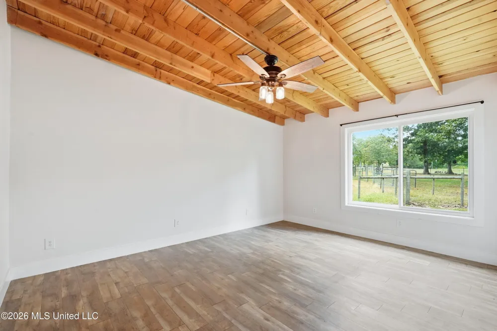 199 Easy Street Braxton, MS 39044