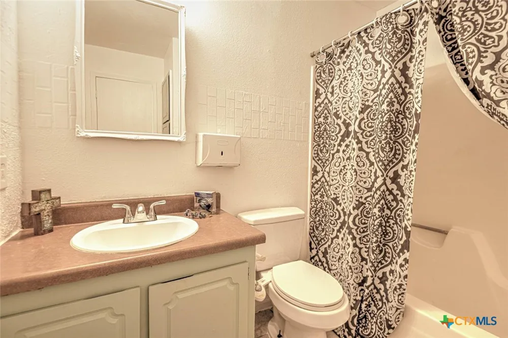 2116 Coach Drive Killeen, TX 76543