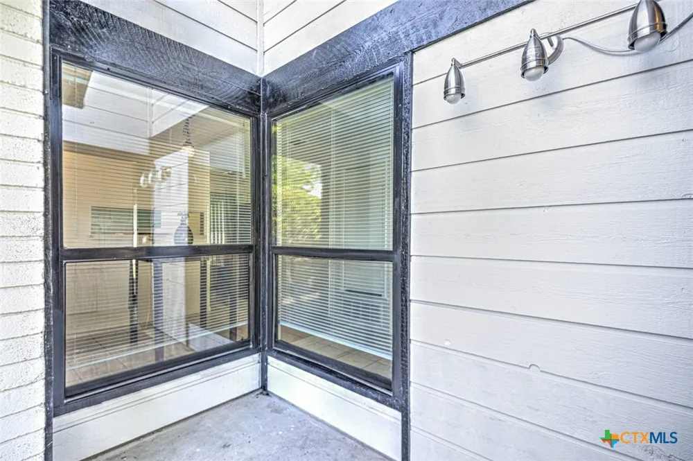 2116 Coach Drive Killeen, TX 76543