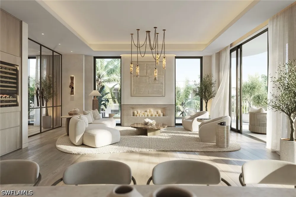 DAVIS BOULEVARD #410 Naples, FL 34104