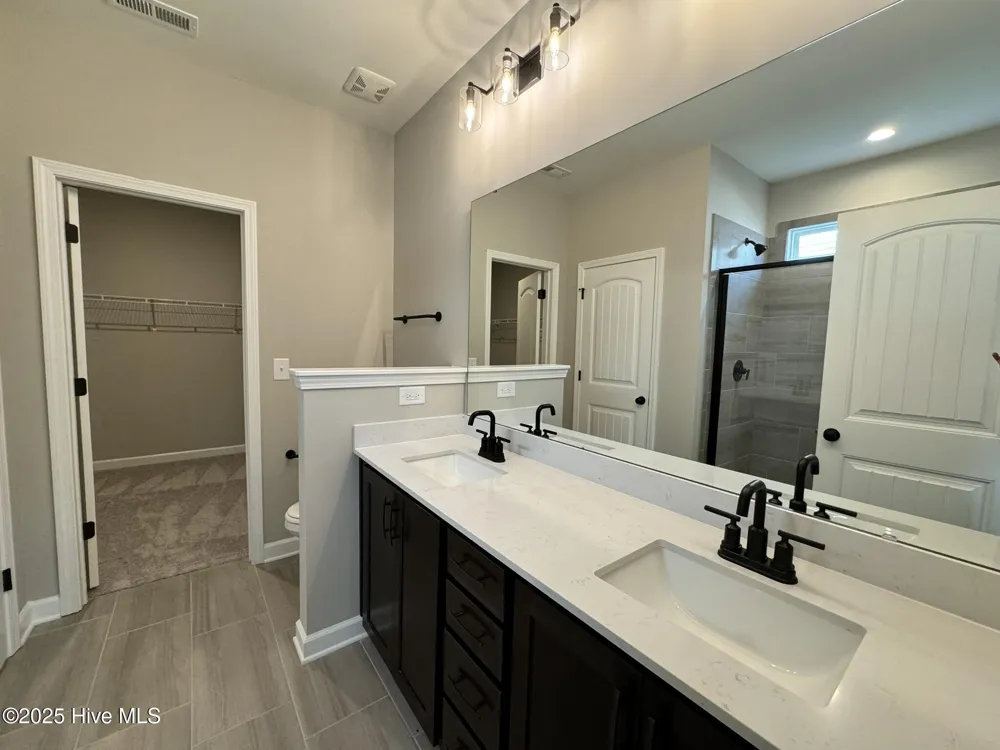 2729 Longleaf Pine Circle Leland, NC 28451