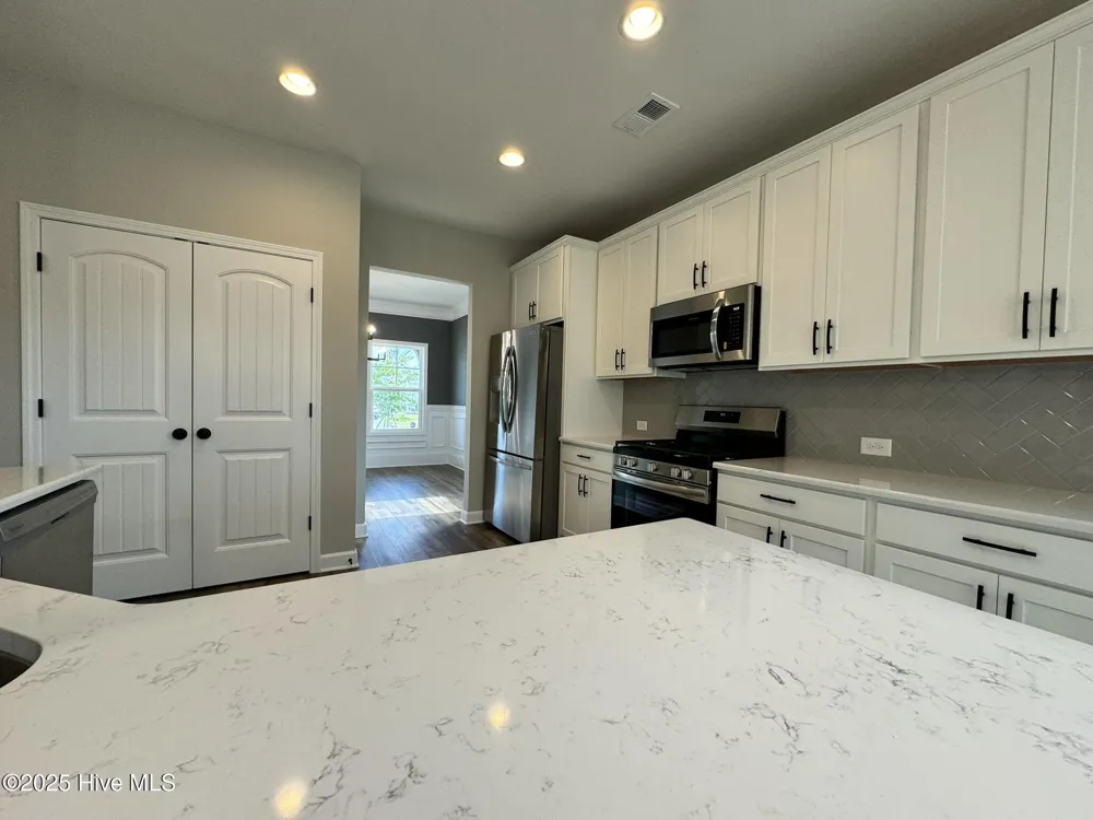 2729 Longleaf Pine Circle Leland, NC 28451