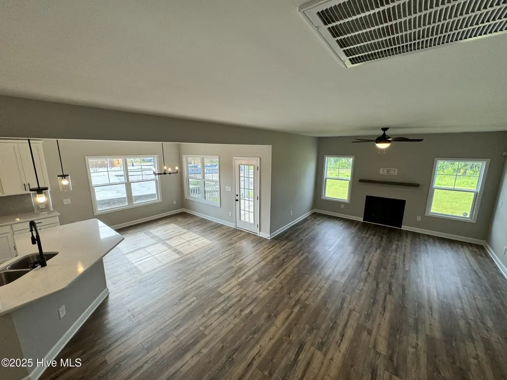 2729 Longleaf Pine Circle Leland, NC 28451